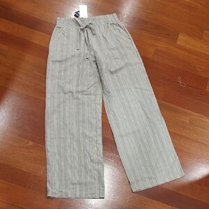 Sienna Sky Women's Light Gray Striped Joggers